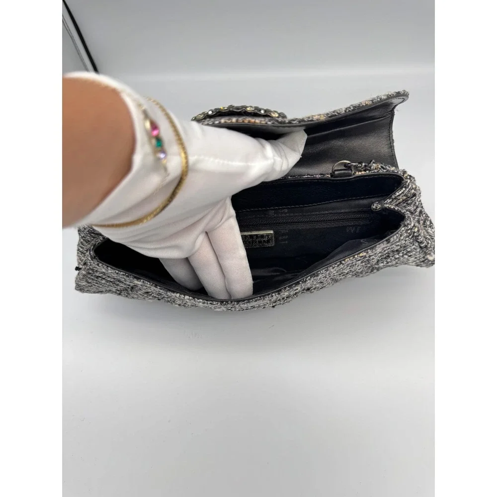 Stuart Weitzman inside design pre